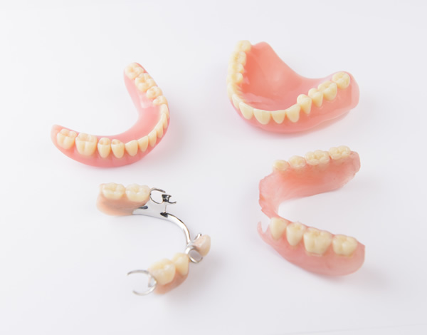 歯科技工士2
